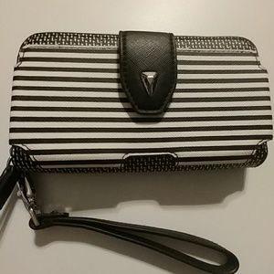 EUC Stella & Dot clutch/wallet